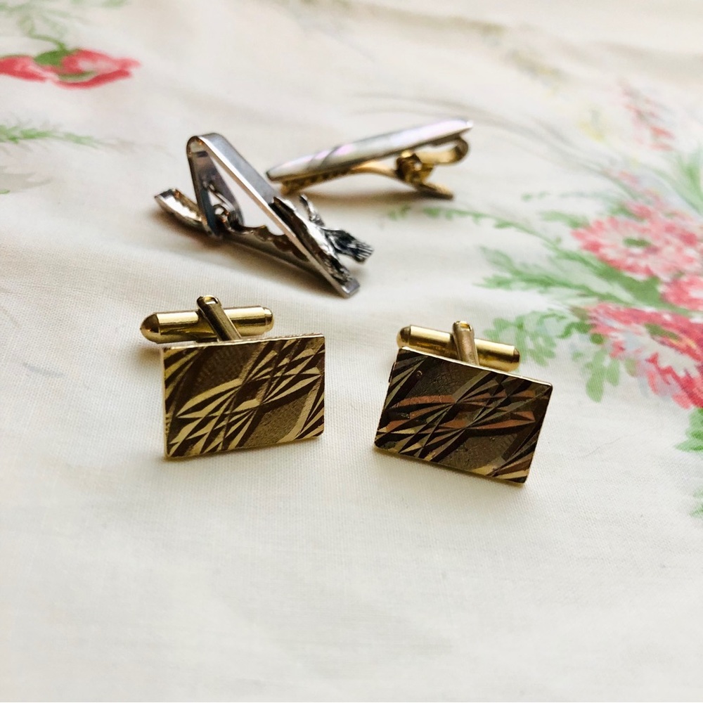 Vintage Cuff Links and 2 Tie Clips